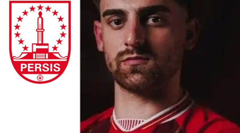 Dejan Tumbas Resmi Gabung Persis Solo